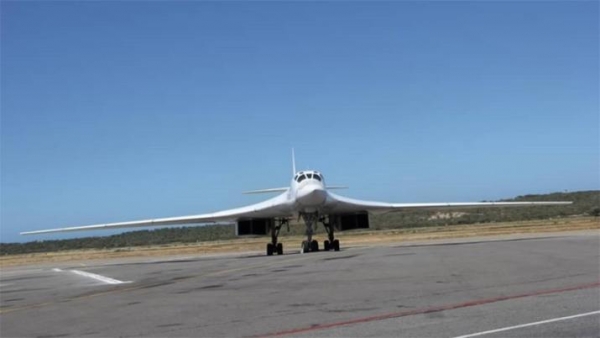 Duras críticas de EE.UU. por el arribo a Caracas de dos bombarderos rusos
