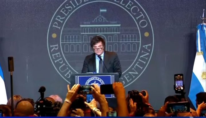Habla Milei: "Hoy comienza la reconstrucción de Argentina"