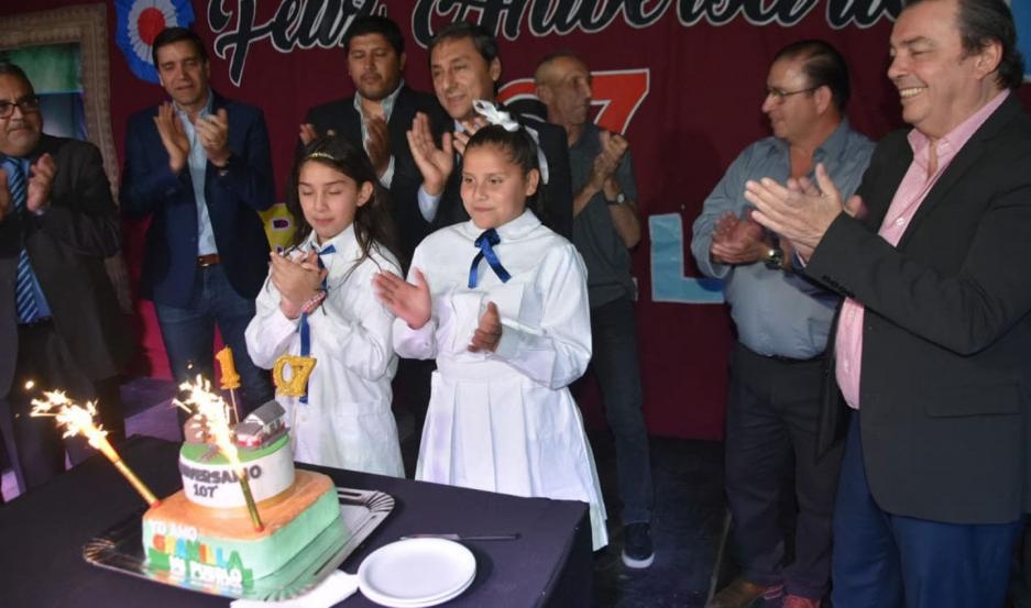 La comunidad de Gramilla celebró su 107° aniversario con la visita de varias autoridades del gobierno provincial