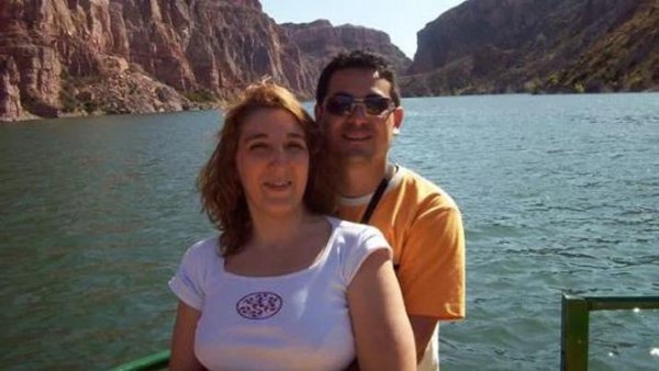 Llamó al 911 y confesó haber asesinado a su concubina