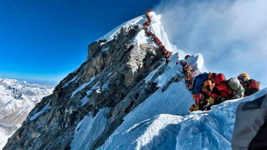 Del Everest al Titanic: las excursiones más peligrosas buscadas por los millonarios
