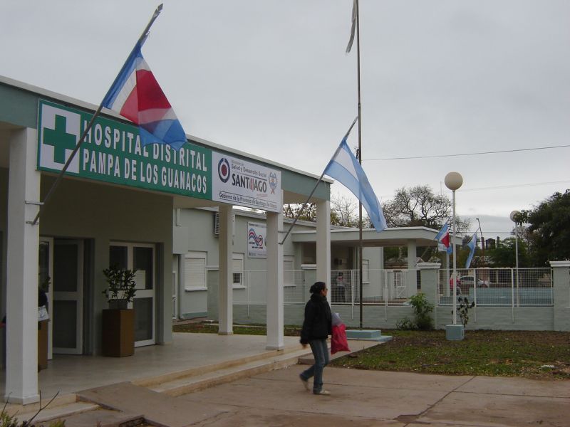Detienen a un enfermero que hacía testeos de Covid-19 en su domicilio y cobraba 2.500 pesos