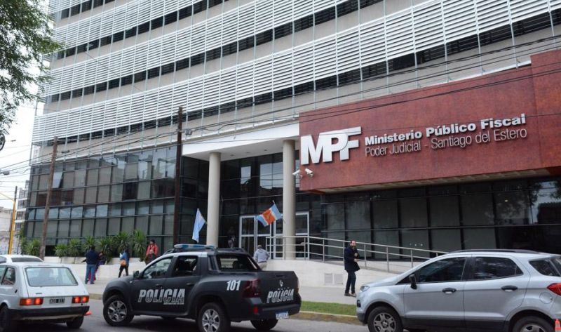 Ponen tras las rejas a gremialista por desfigurar a golpes a su pareja, porque le revisó el celular