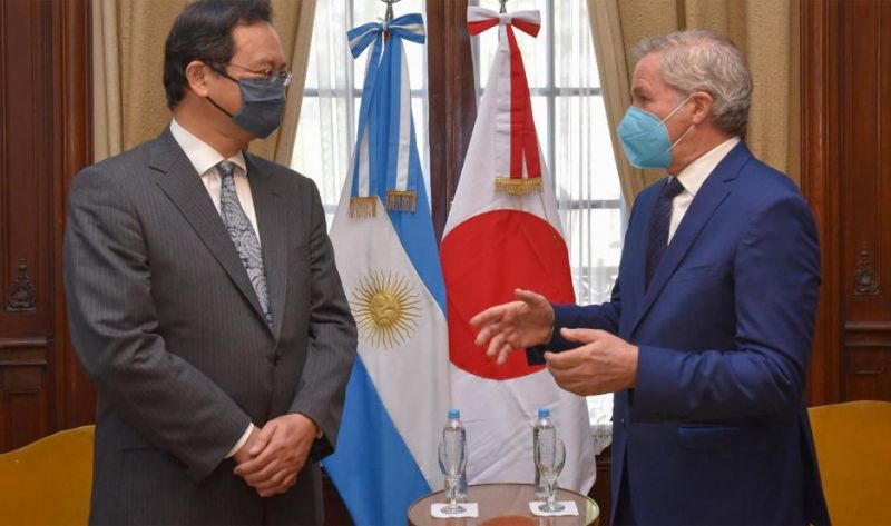 La Argentina recibirá una donación de Japón para comprar equipamiento para combatir el coronavirus