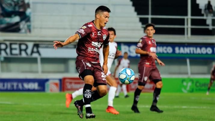 Central Córdoba recibe a Racing con la ilusión de cortar la sequía