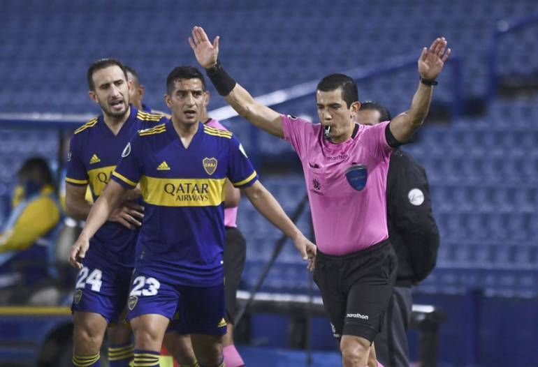 Boca y Mineiro empataron sin goles