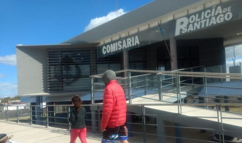 Conmoción en el barrio 8 de abril: un joven de 24 años fue asesinado de un puntazo en la espalda