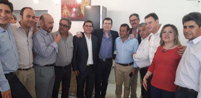 El Intendente Josè Vittar participò del acto de la firma de 4 gobernadores en Quimilì