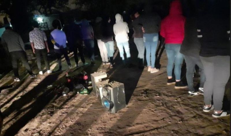 Quimilí: detienen a 14 amigos que se reunieron a festejar un cumpleaños