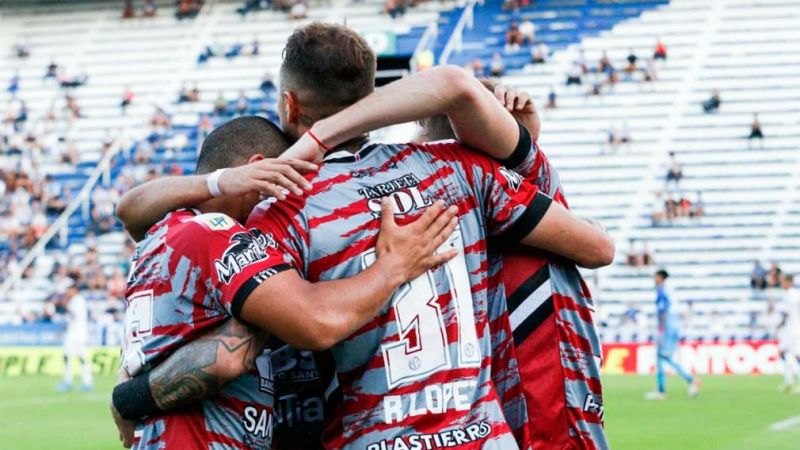 Central Córdoba logró un triunfazo en Liniers y llega entonado al choque ante Boca