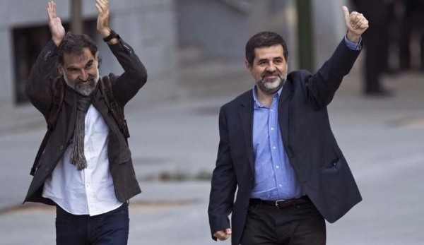Arrestaron a los líderes de las movilizaciones independentistas de Cataluña