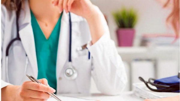 Por la inflación, médicos renegociarán aranceles en dos etapas este año