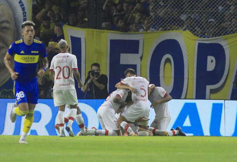 Huracán sorprendió a un flojo Boca