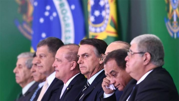 Bolsonaro anunció que privatizará puertos, aeropuertos y trenes
