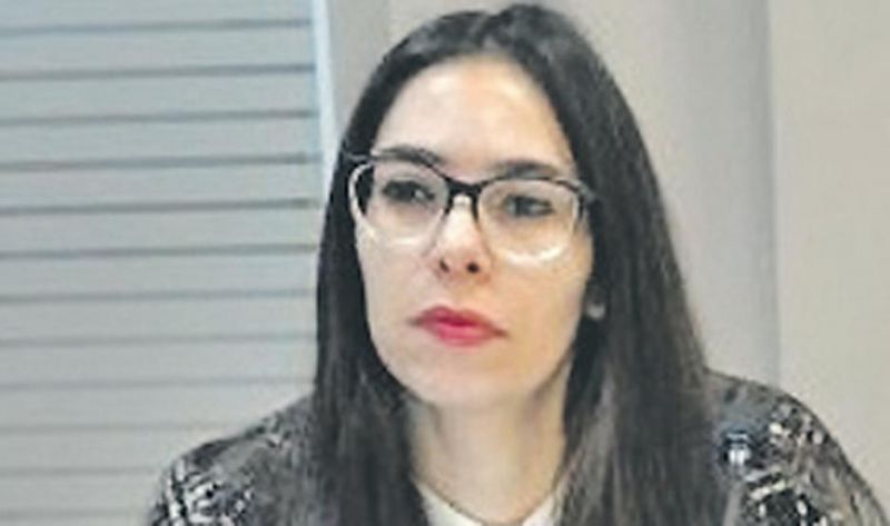 Despertó, fue a otra pieza y descubrió a su pareja abusando de su hija de sólo 12 años