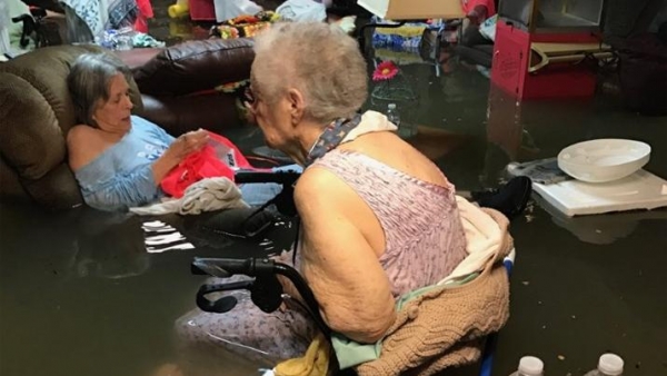 Harvey: habría 5 muertos y "lo peor está por venir"