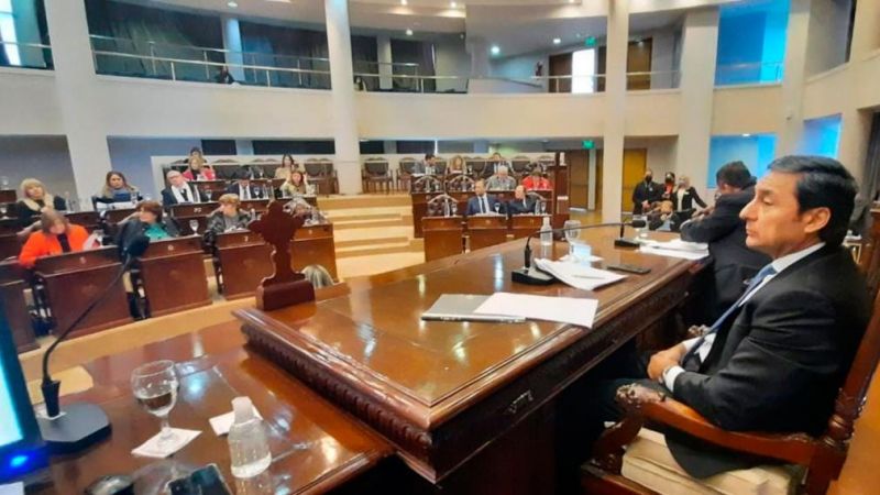 Legislatura: enérgico apoyo de diputados a la integración del Parlamento del Norte Grande