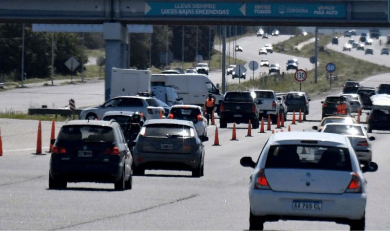 Qué requisitos te piden para irte de vacaciones de verano en cada provincia
