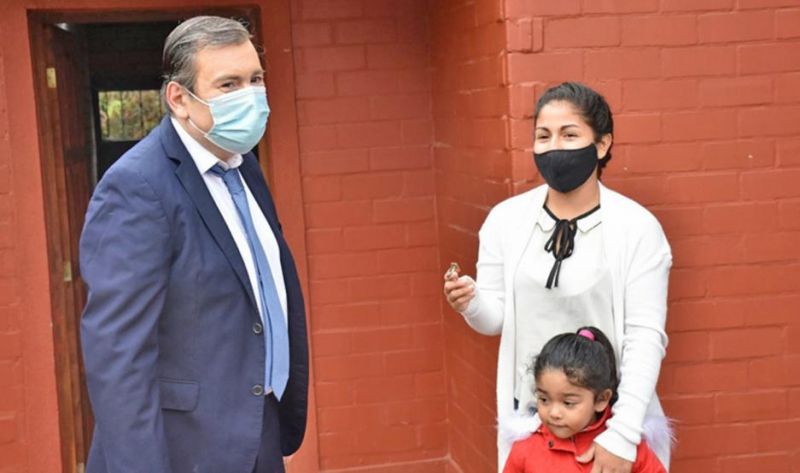 El Gobierno cristalizó el sueño de la casa propia a 24 familias