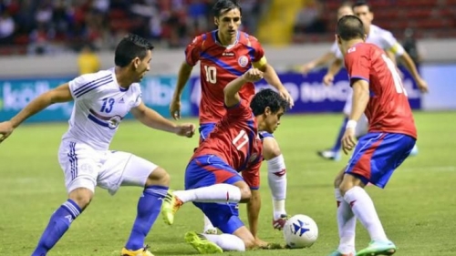 Paraguay debuta ante la sorpresiva Costa Rica.