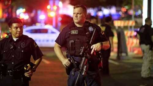 Murió el tirador atrincherado en Dallas y dejó una amenaza