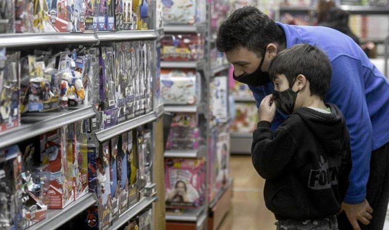 Las ventas minoristas cayeron un 6,7% anual en noviembre