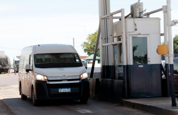 Transitar por la ruta 16 es más caro: rigen las nuevas tarifas del peaje