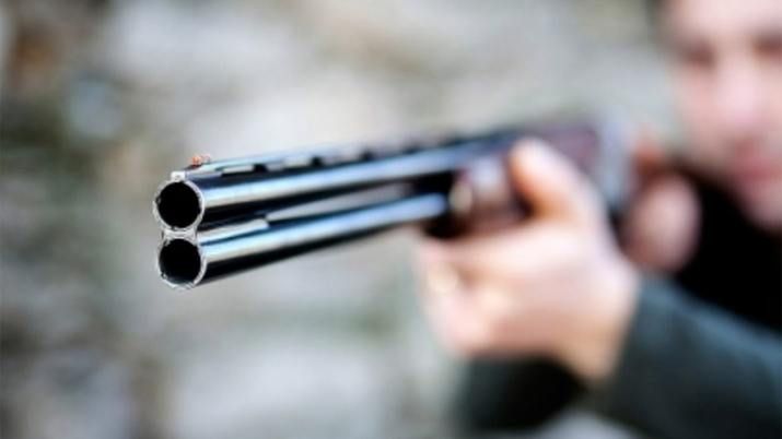 Un joven murió al recibir un disparo de arma de fuego en un confuso episodio