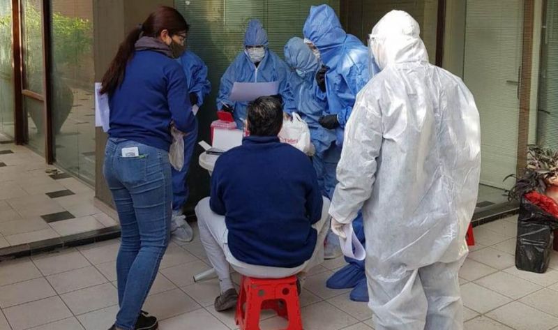 Por segundo día consecutivo, se registró un nuevo récord de contagios de coronavirus en Santiago