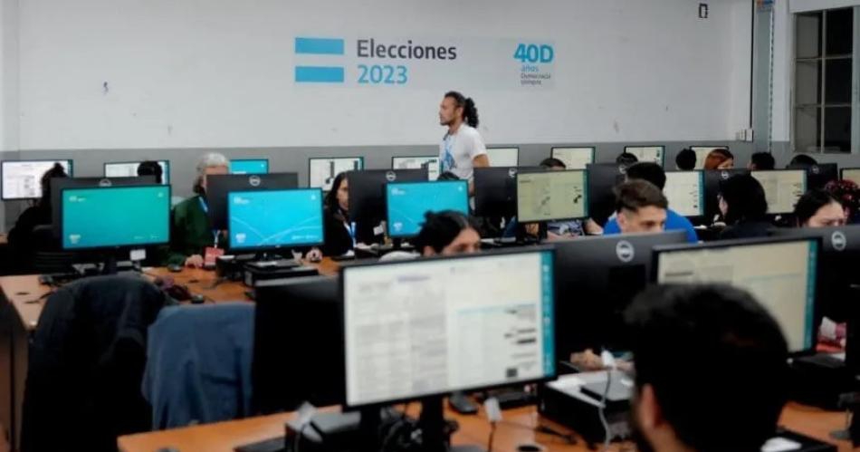 Según un experto, a las 22 el país ya sabrá quién es el nuevo presidente.