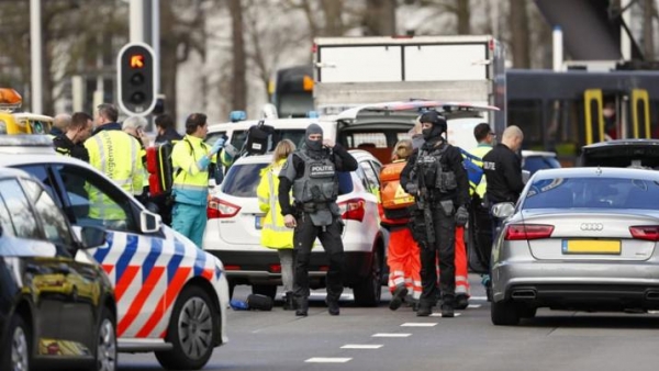 Tiroteo en Holanda: hay múltiples heridos y la policía investiga un "motivo terrorista"