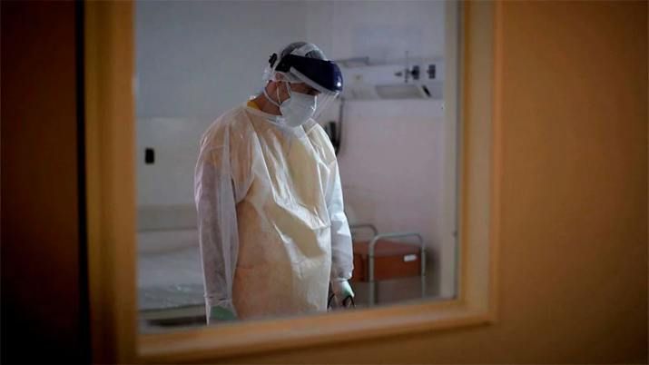 Confirman 53 nuevas muertes por coronavirus y ya son 9912 las víctimas fatales