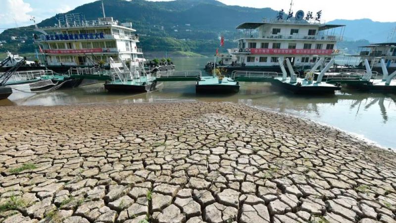 China comenzó a sembrar nubes con químicos para hacer llover y combatir la sequía