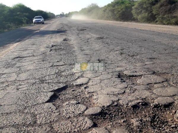 Extrema demora en la reparación de la ruta 16