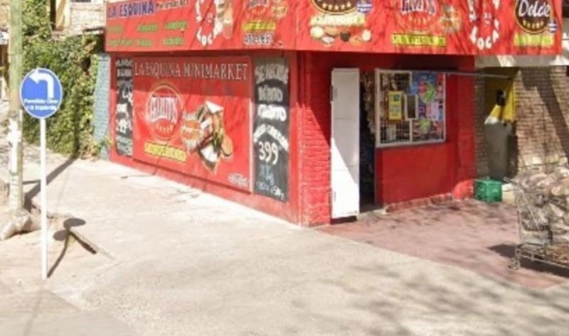 Kiosquero mató a un delincuente que intentó robarle: le disparó en el tórax