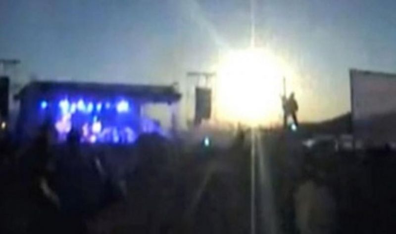 Cayó un rayo cuando Los Tekis cantaban en el Festival Nacional de la Chicha
