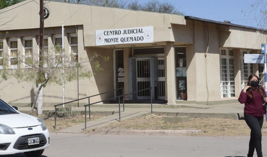 Madre biológica y madrastra batallan por un niño de 8 años, entre Chaco y Santiago del Estero
