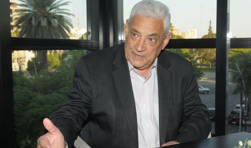 “En Santiago tendremos unas elecciones parecidas a las Paso, y los datos económicos de la provincia son muy buenos”