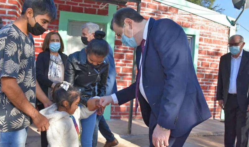 Zamora presidió la entrega de viviendas sociales