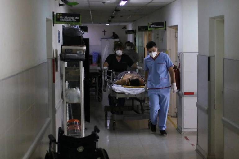 Coronavirus: Argentina es el quinto país en el mundo con más casos por cada 100.000 habitantes