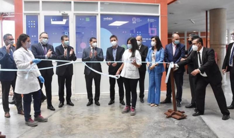 El gobernador y el ministro Kulfas inauguraron el primer laboratorio de análisis de alimentos de la región