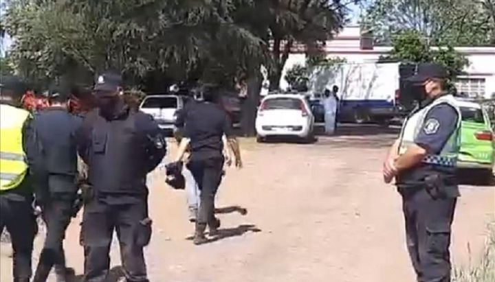 Macabro crimen: Buscan a un brutal mutilador y asesino