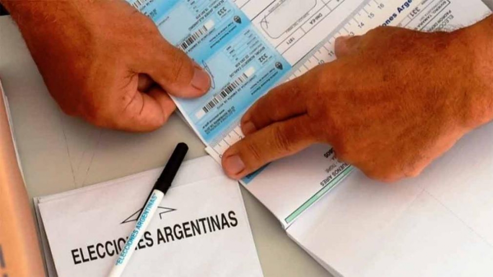 Junio electoral: se vienen cuatro elecciones a gobernador, dos PASO y una provincial legislativa