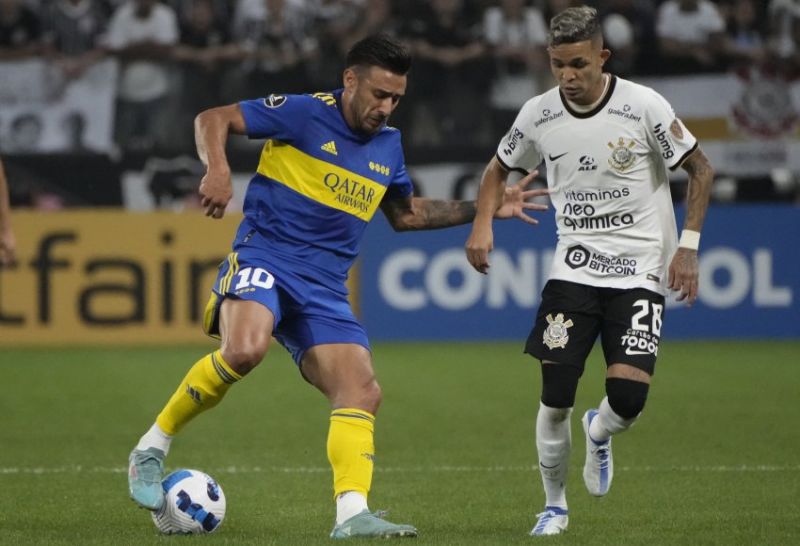 Boca perdió con Corinthians en Brasil y quedó último en su grupo