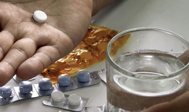 Advertencia: la automedicación en tiempo de Covid-19 puede resultar un arma mortal