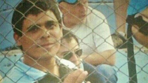 Se entregó Oscar "Sapito" Gómez, acusado de instigar el crimen del hincha de Belgrano Emanuel Balbo.