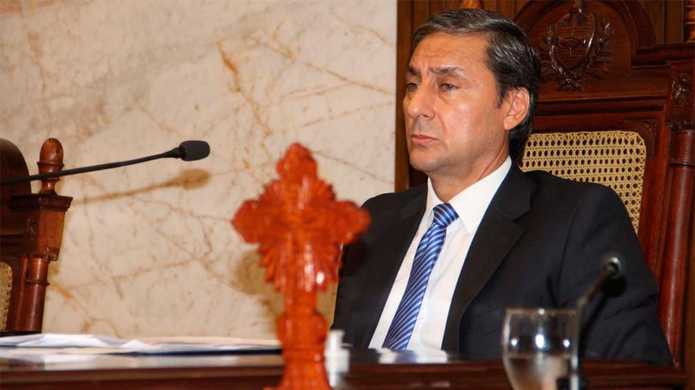“Cada vez que Milei le saca dinero a las provincias, mete la mano en el bolsillo de la gente”