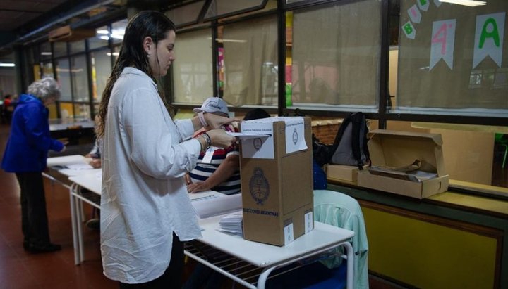 ELECCIONES 2023: La Cámara Nacional Electoral informó que votó el 74% del padrón