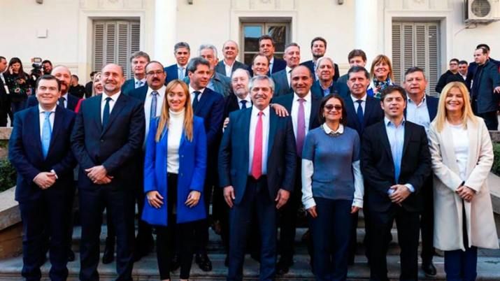 Coparticipación: el Presidente fue respaldado por 19 gobernadores por la quita de fondos a la Ciudad