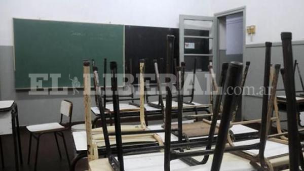 Docentes anunciaron un paro nacional
